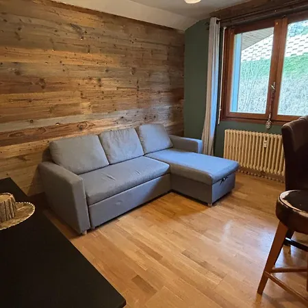 Appartement Avec Parking - 37m² - Fr-1-692-77